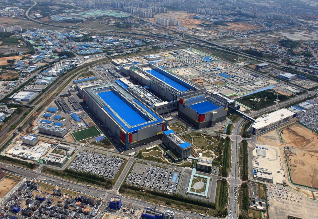 Samsung Foundry Pyeongtaek production line